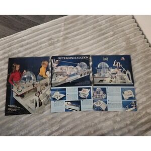 Vintage 1978 Starwars 3 Pages From Women's Day Outer Space Station
